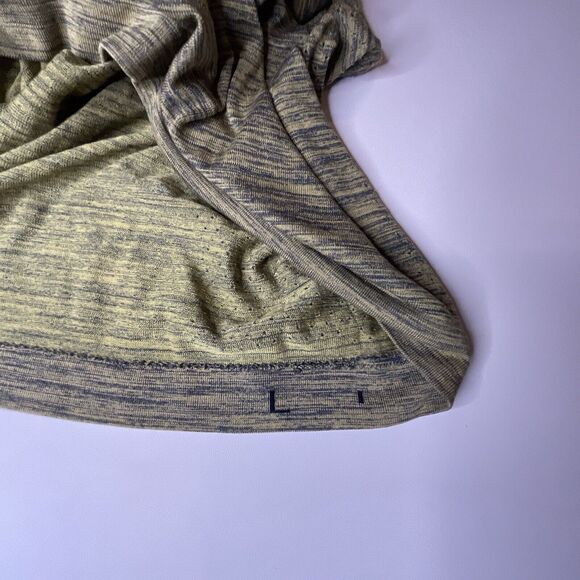 Lululemon Men's Green Time To Get Dirty Get Outside Activewear Top Size L - Picture 4 of 7